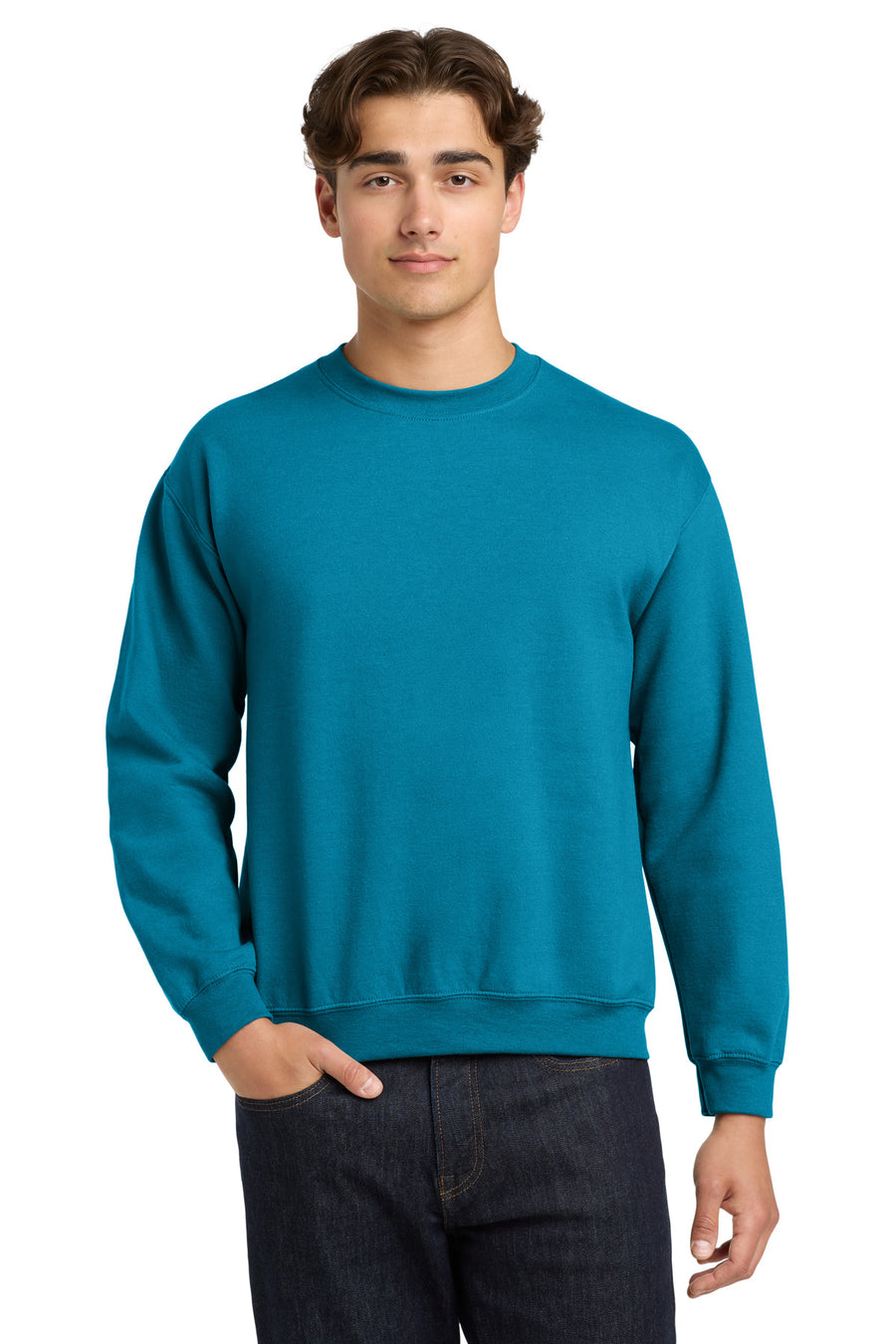 Gildan Heavy Blend Crewneck Sweatshirt.  18000