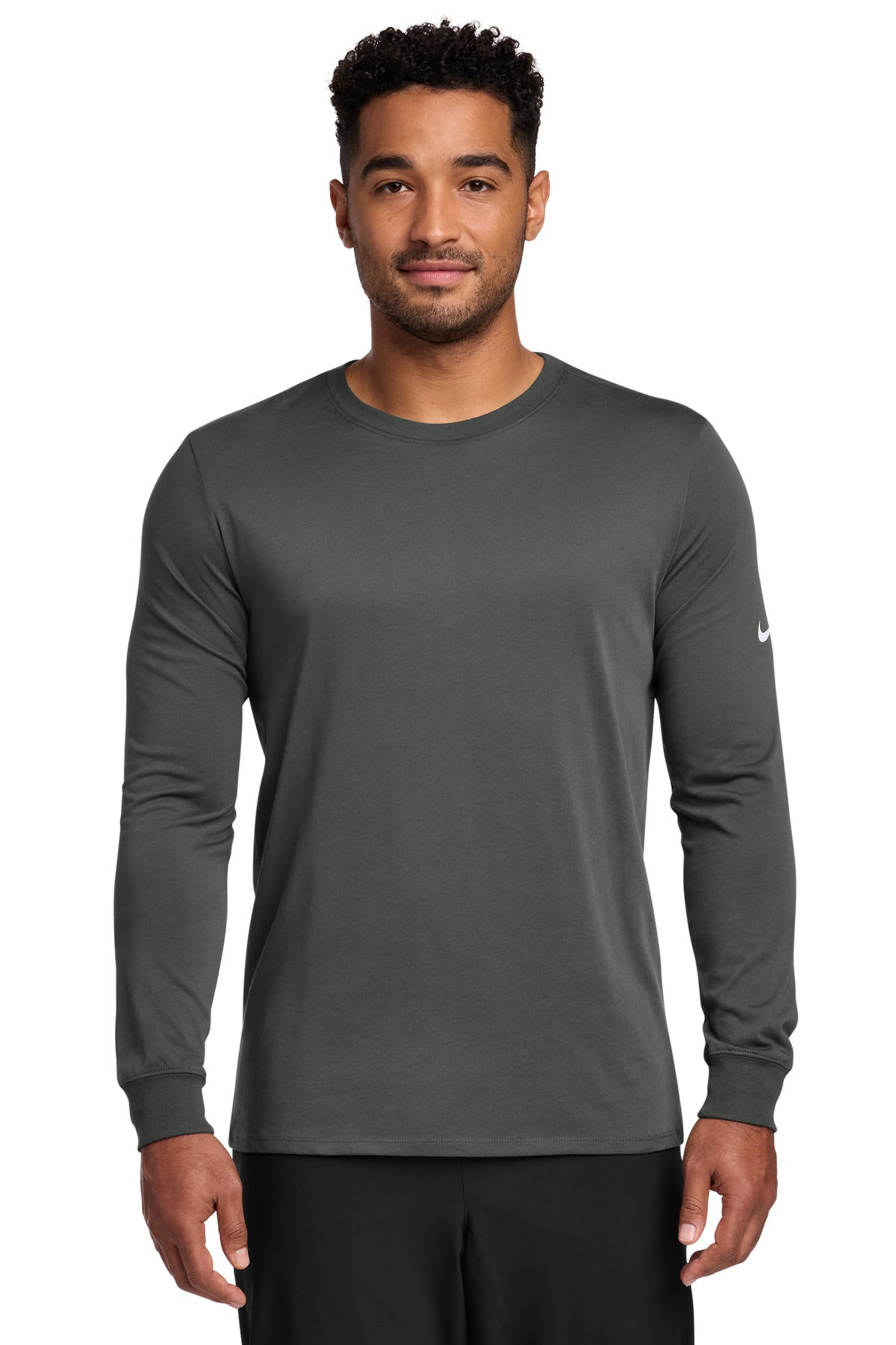 Nike Dri-FIT Cotton/Poly Long Sleeve Tee. NKBQ5230