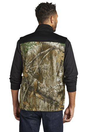 RU604-Deep Black/ Realtree Edge-back_model