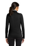 578674-Black/ White-back_model