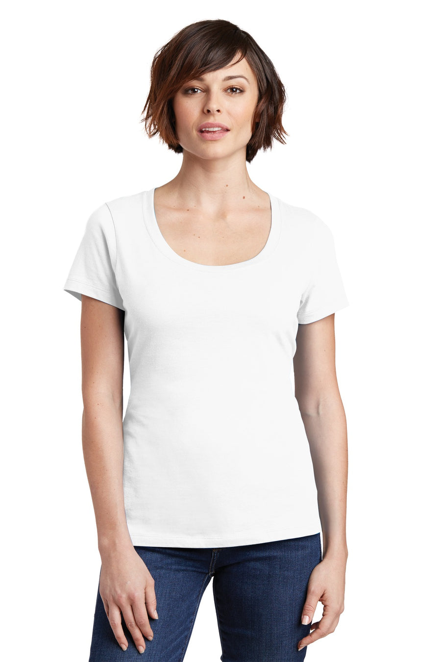 DM106L-Bright White-front_model
